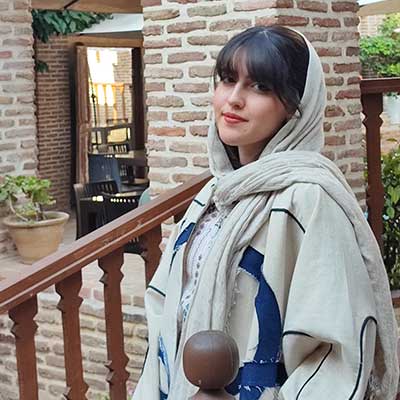 روژان طاهرزاده